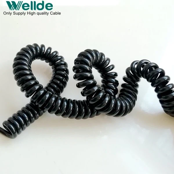 Cáp cuộn có thể thu vào